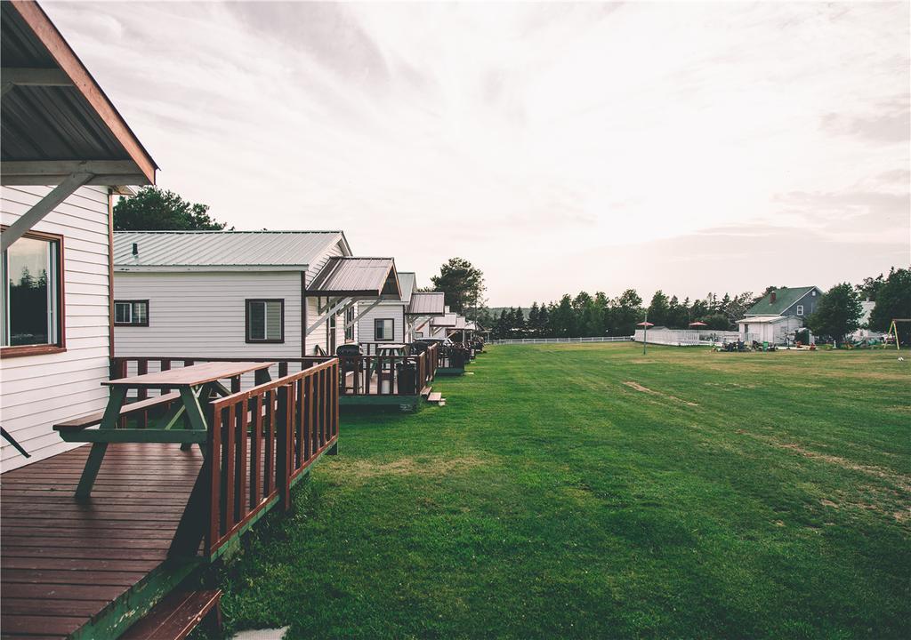 Island Life Cottages Бракли Бийч Екстериор снимка